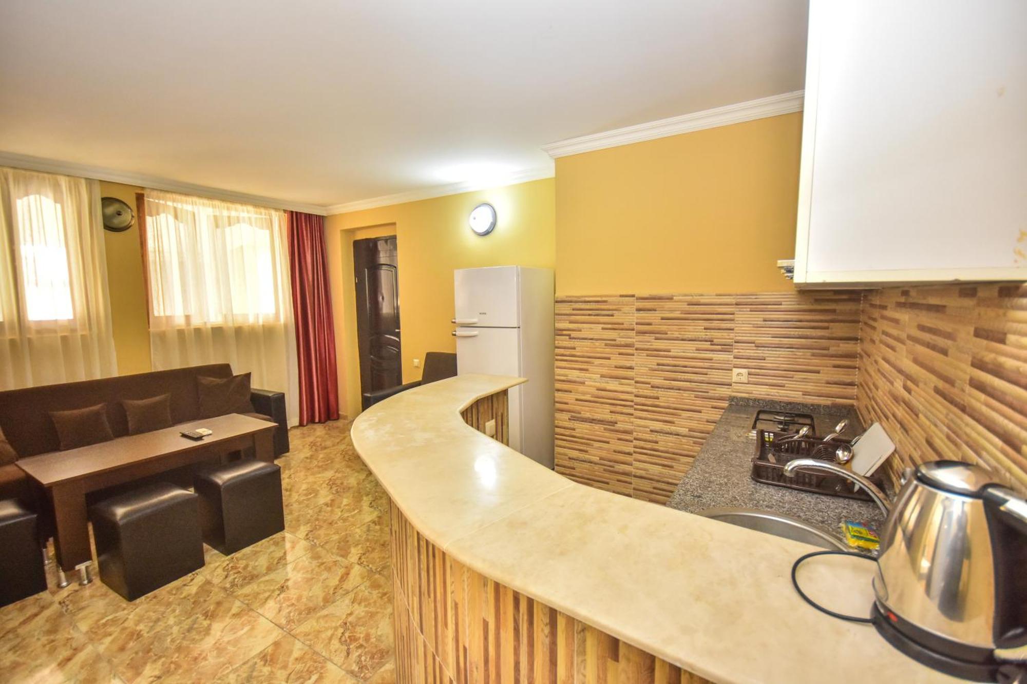 Family Apartments In Batum Dış mekan fotoğraf